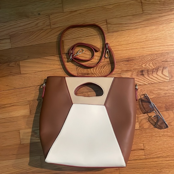 Color blocked faux leather Bay Sky purse by San Diego Hat Co. - Picture 2 of 4